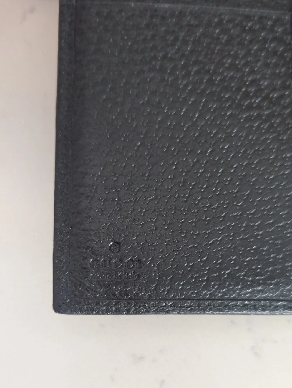 Gucci Black Agenda - Picture 9 of 12